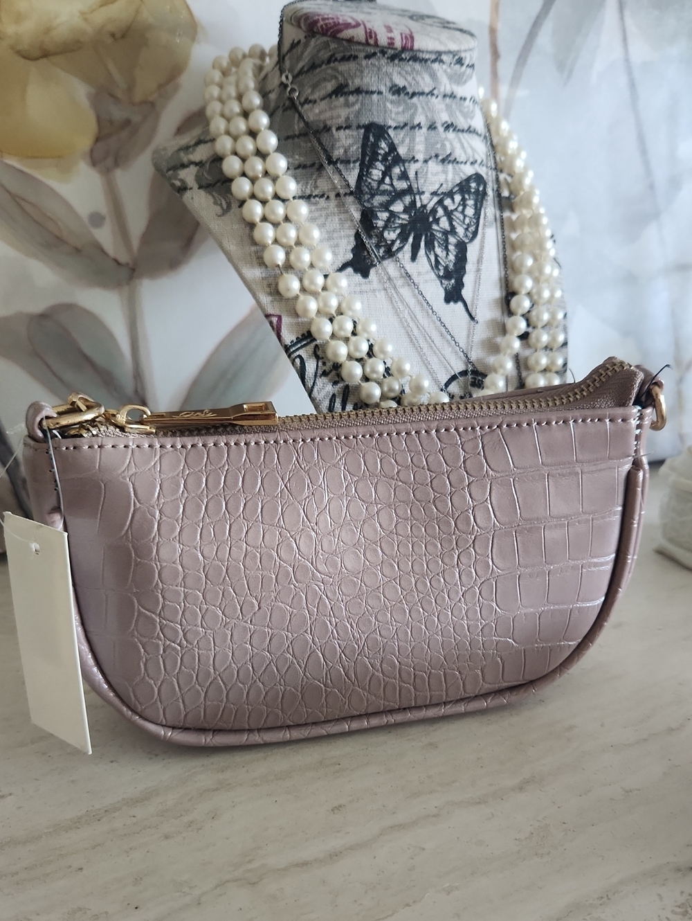 Ciel Croc-Embossed Petite Blush Handbag